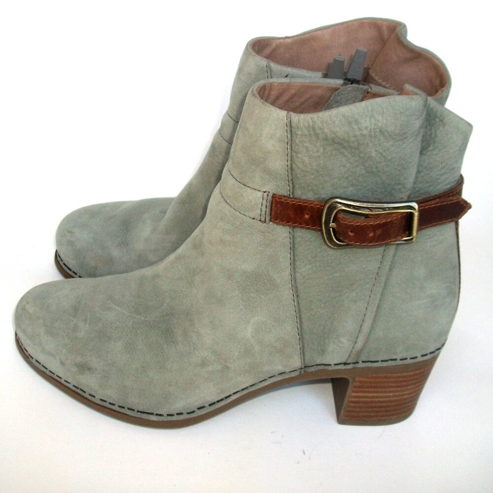 Dansko Hartley Gray Nubuck w Brown Leather Heeled Comfort Clog Boots 39M 8.5-9M - Picture 2 of 8